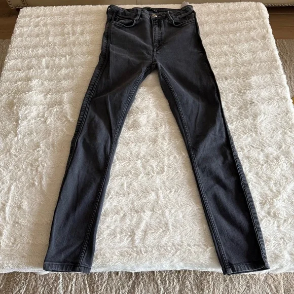 ZARA skinny Black Jeans - Picture 2 of 6